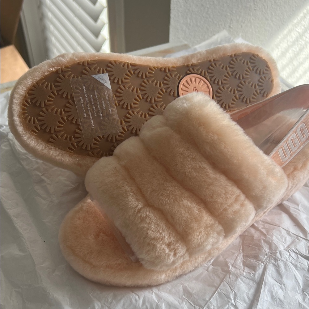 Fluffy Apricot Slide Slippers